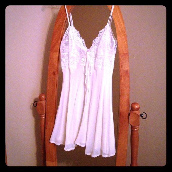 Victoria's Secret Intimates