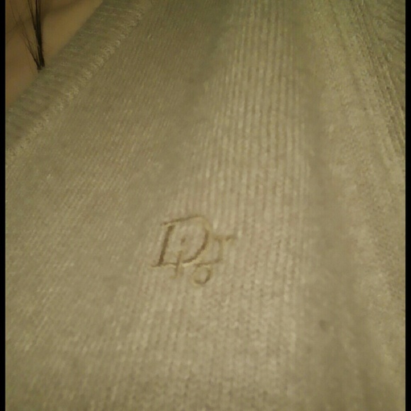 Beige Vintage Dior V-Neck Pullover Sweater - Picture 4 of 4