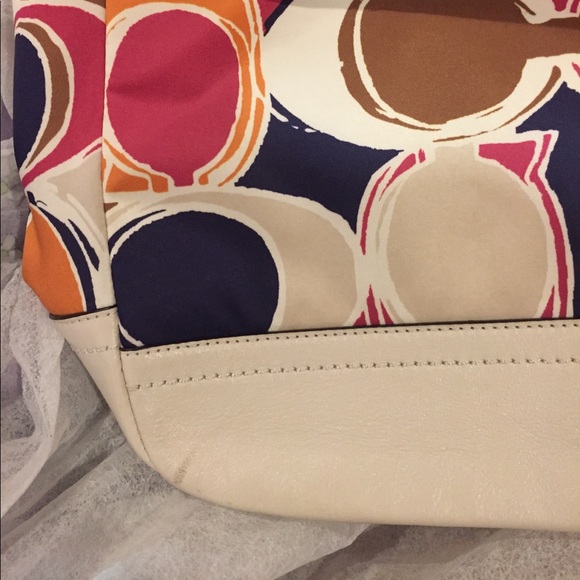 Coach tote - Picture 5 of 7