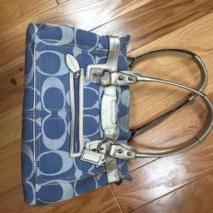 Blue Coach shoulder bag.