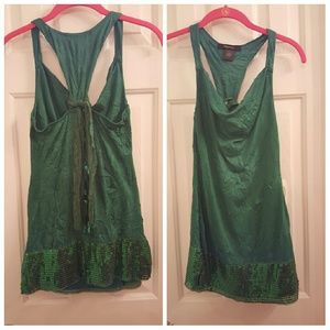 Fashion tank