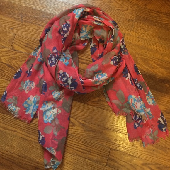 Coral flower scarf