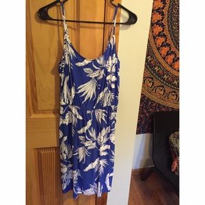 Palm leaf printed dress