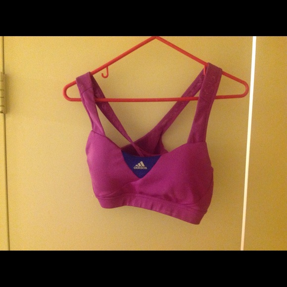Adidas ❗️Sports Bra ❗️Like New ❗️