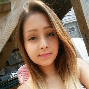 Meet your Posher, Perla