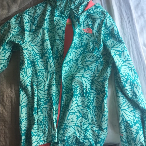 Northface wind breaker