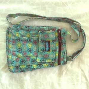 Kavu purse