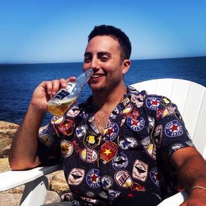 Meet your Posher, Tom