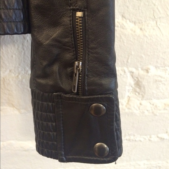 Sheep Leather jacket - Picture 3 of 3