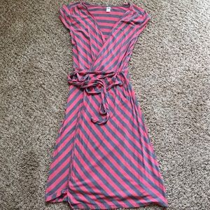 Old navy wrap dress