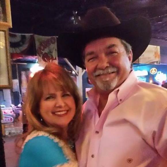 Meet your Posher, Vickie