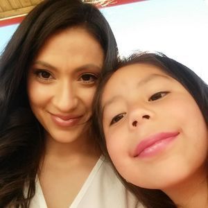 Meet your Posher, Gloria