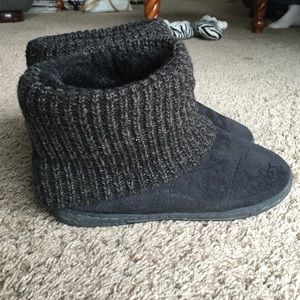Fixer-Upper Black Slipper Boots