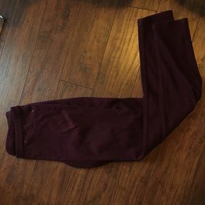 Maroon jeggings