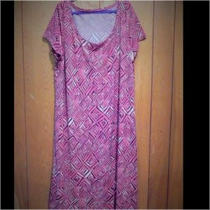⭐️Breezy Aztec Pink Dress Size 12/14⭐️