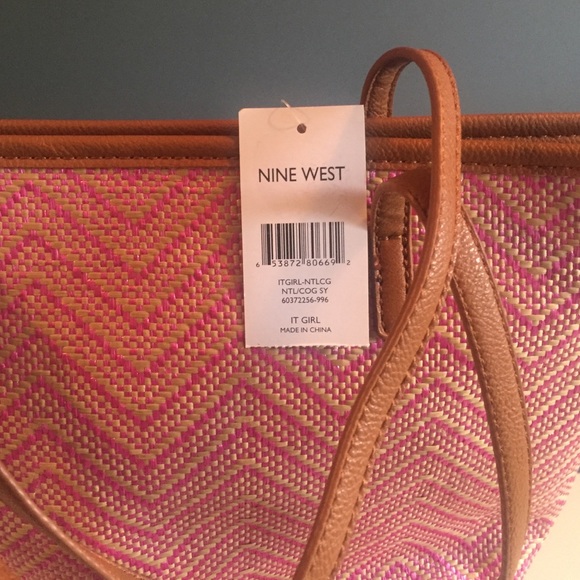 Shoulder bag. - Picture 3 of 3