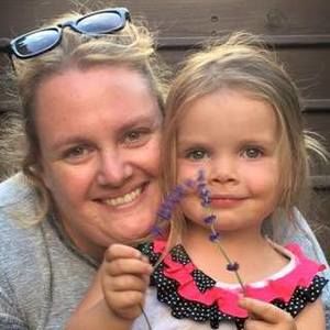 Meet your Posher, Alicia