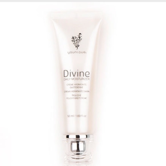 Younique Moisturizer