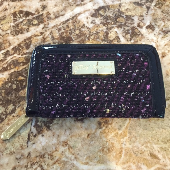 NWOT Betsey Johnson Wallet