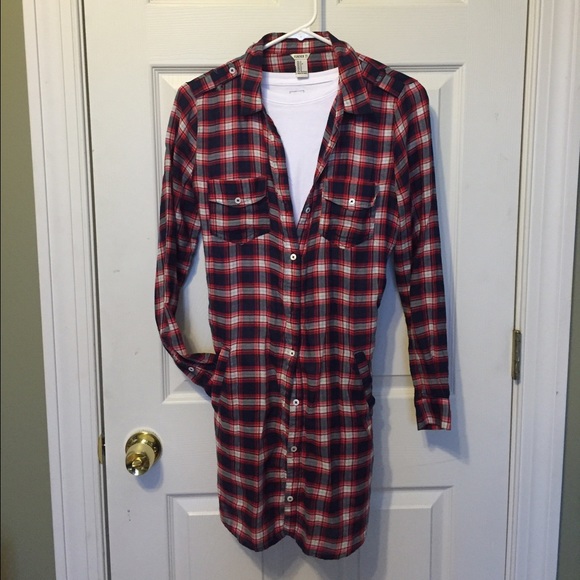 Blue and red plaid dress with pockets!