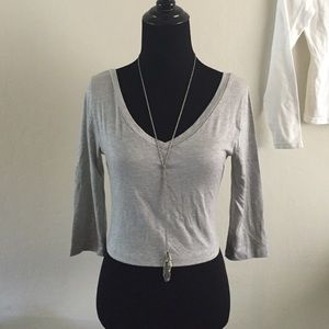 Bundle 2 crop tops Bundle 2 crop tops