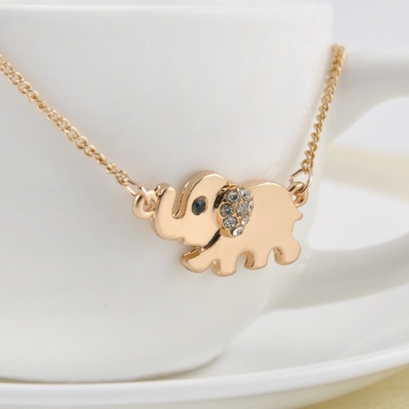 Mom and baby elephant necklace - Picture 3 of 4