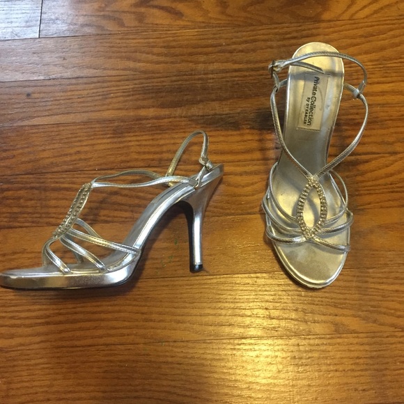 Silver heel with rhinestones on the front - Picture 1 of 2