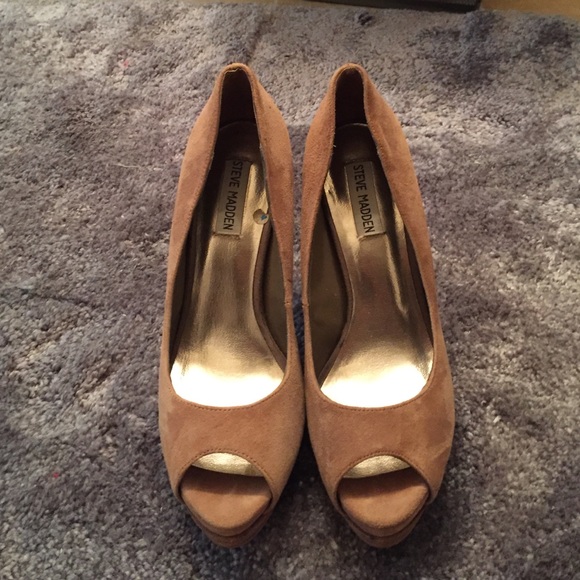 steve madden nude heel