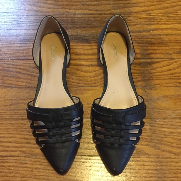 Black flats - Picture 1 of 2