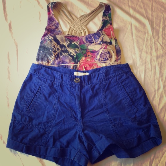 Forever 21 Pants - ‼️CLOSET CLOSING‼️Forever 21 royal blue shorts