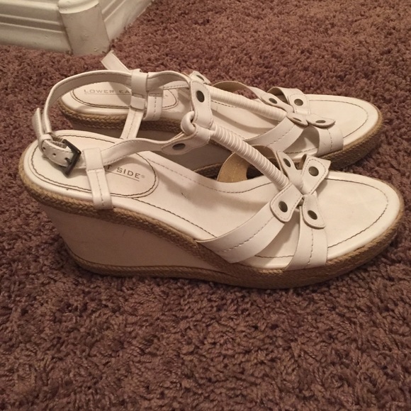 White wedges