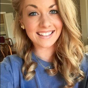 Meet your Posher, Mackenzie