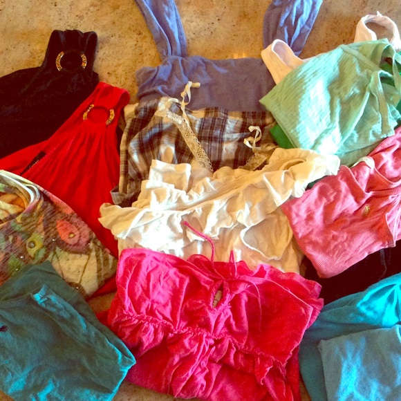 Bundle of 15 tank tops