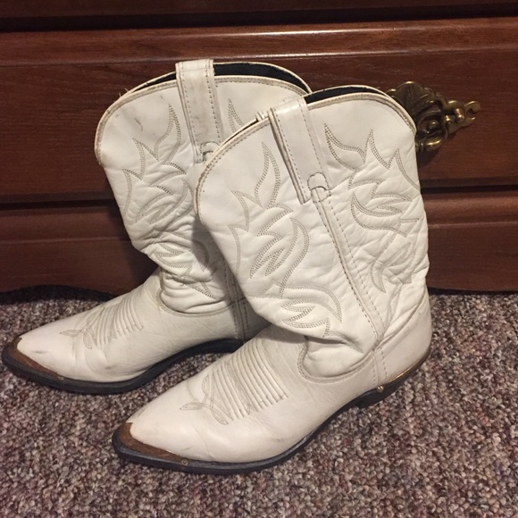 Cowboy boots - Picture 1 of 1