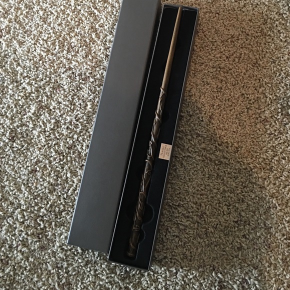 Wizarding World of Harry Potter wand