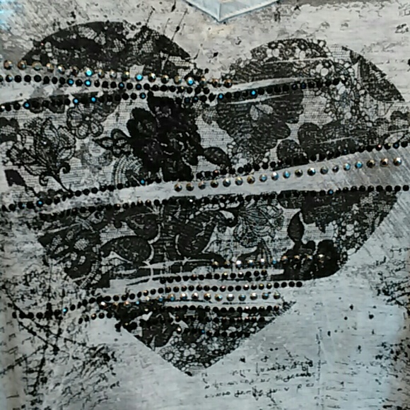 Maurice's Graphic Tank Top Size Small - Picture 4 of 8