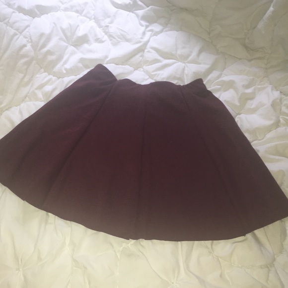 Brandy Melville Maroon Skirt