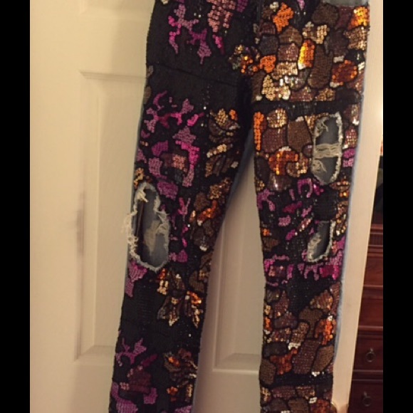 Sequin Jean