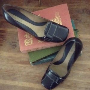 Nine West dress shoes