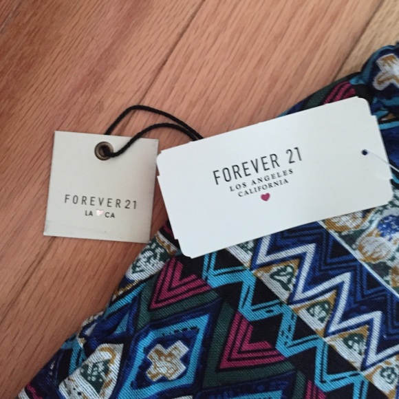 Brand new Aztec patterned shorts! - Picture 3 of 3