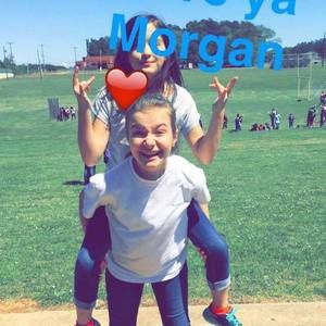 Meet your Posher, Alexis