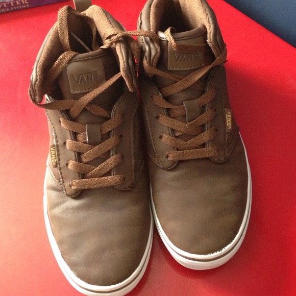 Boys leather Vans sneakers
