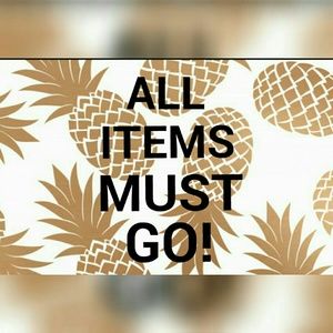 That mean SALE! 10% OFF ALL ITEMS IN MY CLOSET.