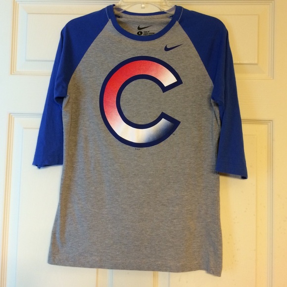 Cubs fitted tee