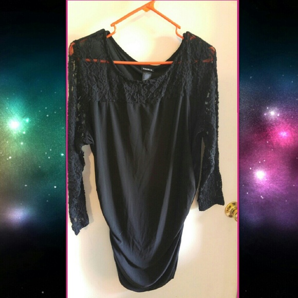 *Damaged* Lace Tunic