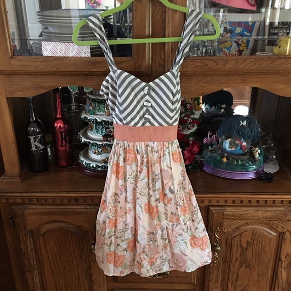 City Triangles Dresses & Skirts - City Triangles Sundress
