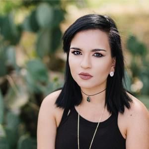 Meet your Posher, Anna grace