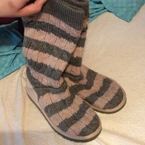 Pink & gray striped Uggs size 8
