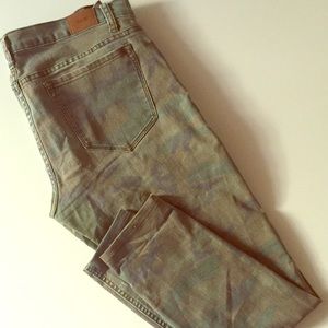 Super skinny Camo jeans