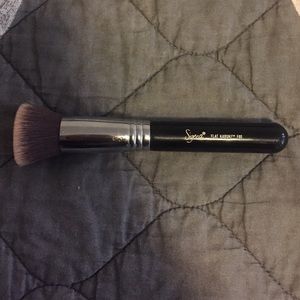 Sigma F80 -- Flat Top Kabuki